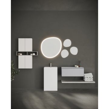 Oglindă cu sistem retroluminare LED SaviniDue, cu touch, pătrat rotunjit, 32 x 30 cm Oglindă cu sistem retroluminare LED SaviniDue, cu touch, pătrat rotunjit, 32 x 30 cm